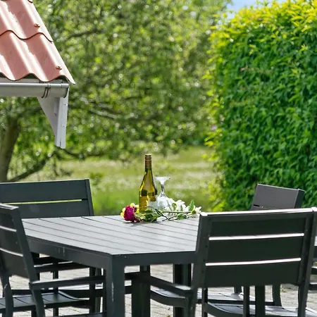 Dea - 850m From The Sea By Interhome Nyaraló *