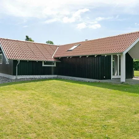 Dea - 850m From The Sea By Interhome