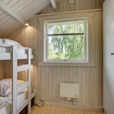 Dea - 850m From The Sea By Interhome *